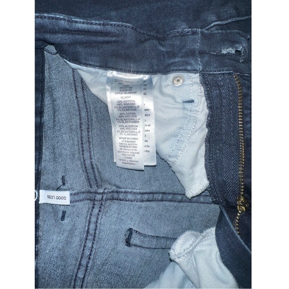 GOOD AMERICAN Good Legs Skinny Jeans - Picture 10 of 11